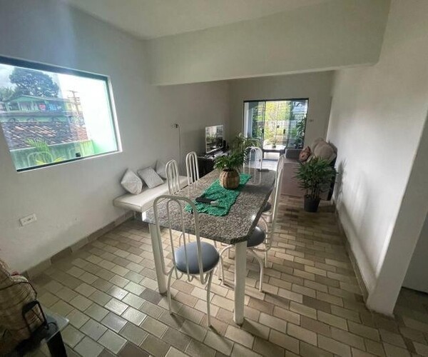 Casa duplex na UR-07/Várzea