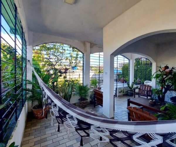 Casa duplex na UR-07/Várzea