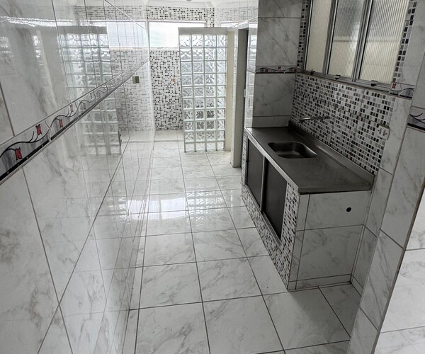 Apartamento na Av. Caxangá