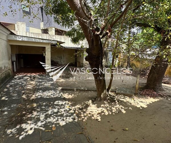 Grande Casa no coração de Casa Forte