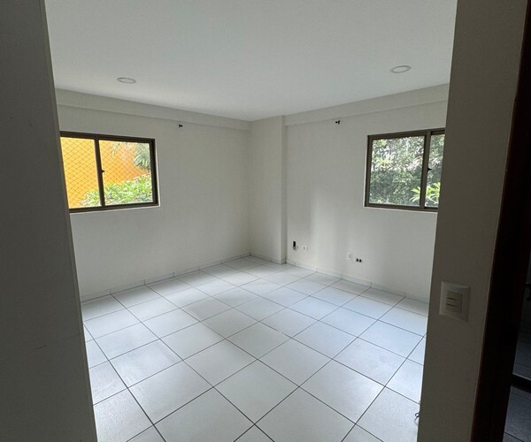 Apartamento 4 quartos no coração do espinheiro