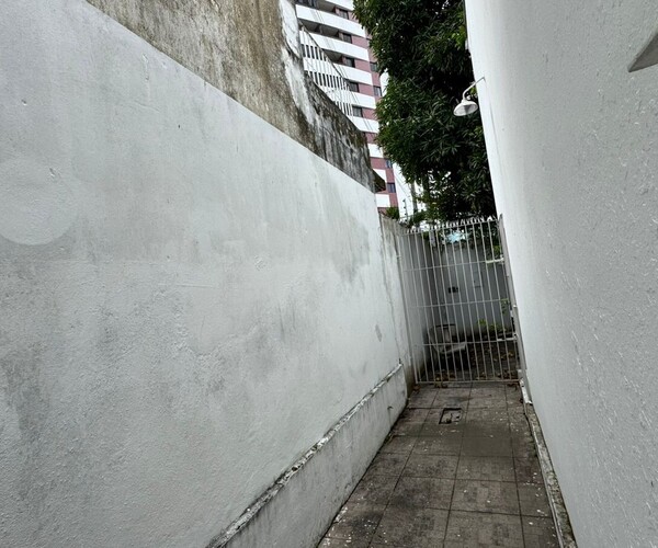 Aluguel de Casa na Madalena com 4 Quartos