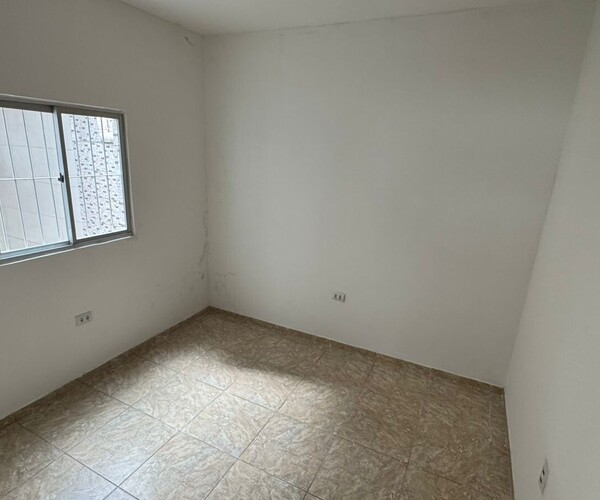 Aluguel de Casa na Madalena com 4 Quartos