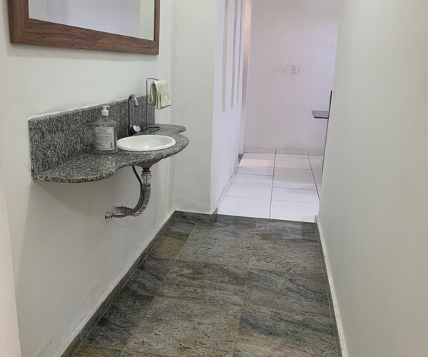 Casa de Esquina - Quintal Amplo - Santo Amaro