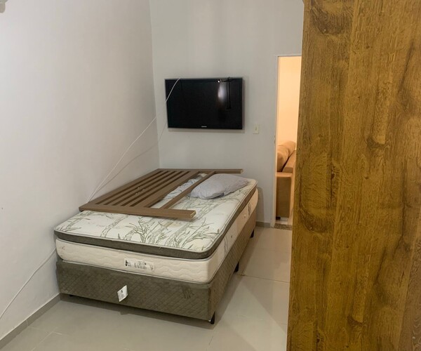 Casa de Esquina - Quintal Amplo - Santo Amaro