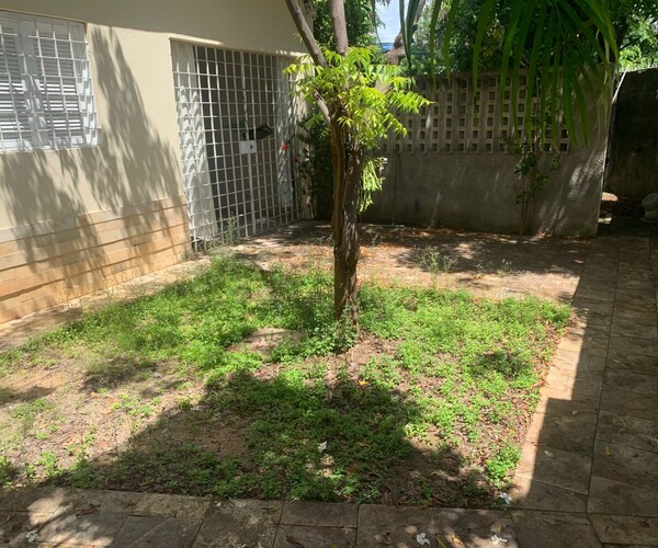 Casa de Esquina - Quintal Amplo - Santo Amaro