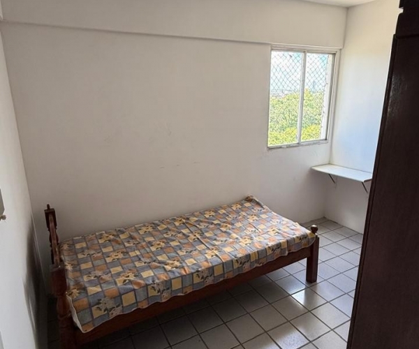 Aluguel - 2 Quartos Nascente na Av Caxangá