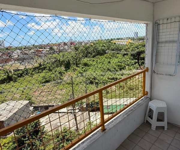 Aluguel - 2 Quartos Nascente na Av Caxangá