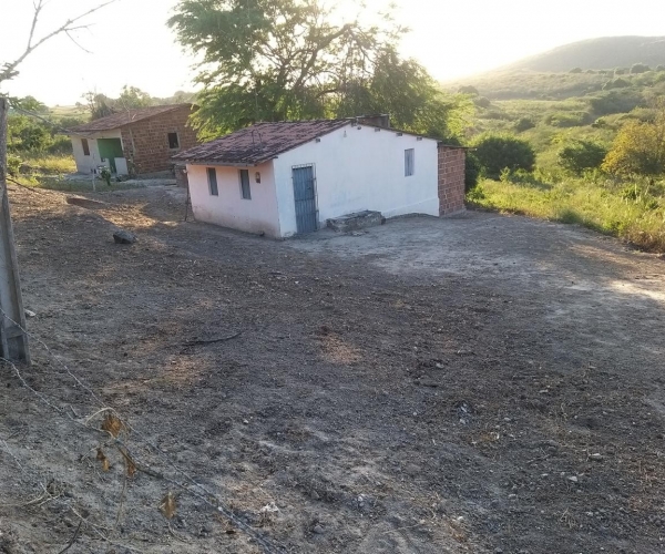Sitio em Passira com 3600 m² 